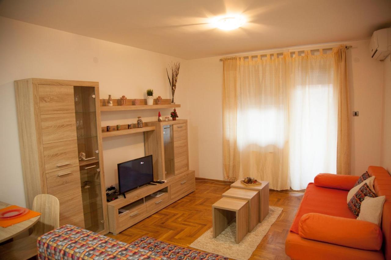 Apartment Vas Raj Novi Sad Exteriör bild