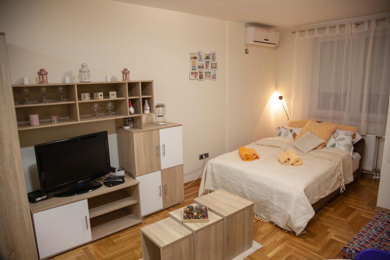 Apartment Vas Raj Novi Sad Exteriör bild